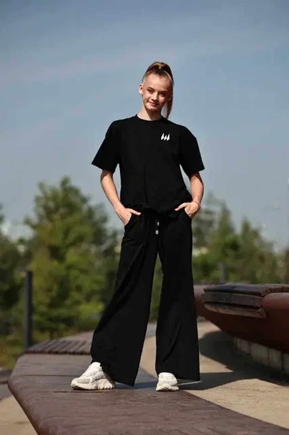 штаны черные