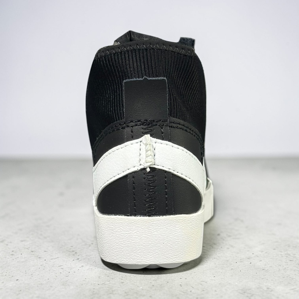 Nike Blazer Mid 77 Jumbo • White Black