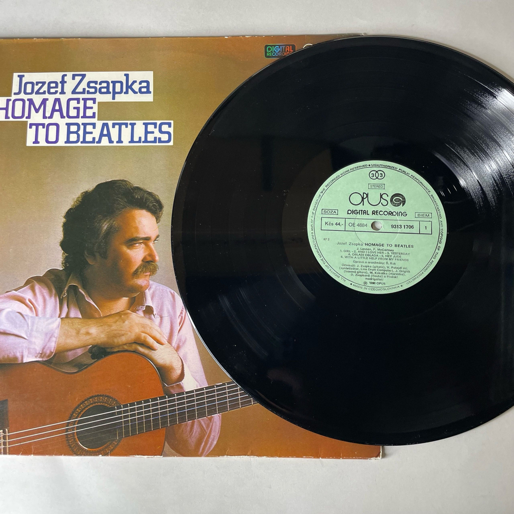 Винтажная виниловая пластинка LP Jozef Zsapka Йозеф Жапка, Homage To Beatles (Чехословакия 1986)