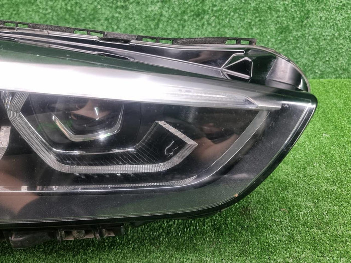 Фара правая BMW X1 F48 (2019-2022) LED