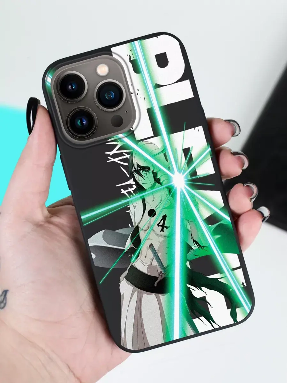 Чехол на iPhone 15 Pro с принтом