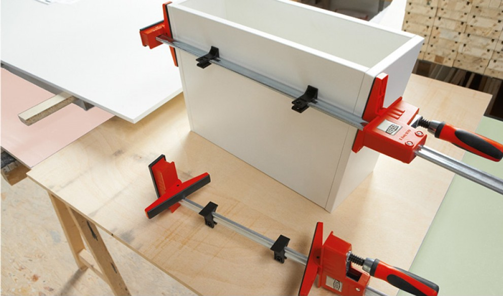 Адаптеры 2 шт с губками под наклоном ± 15° BESSEY для струбцин KRE, KREV, KR, KRV BE-KR-AS