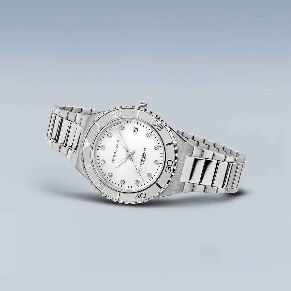 Женские наручные часы Bering 18936-704
