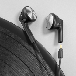 FiiO FF1 Черный [Black] — проводные вставные наушники (гарнитура)