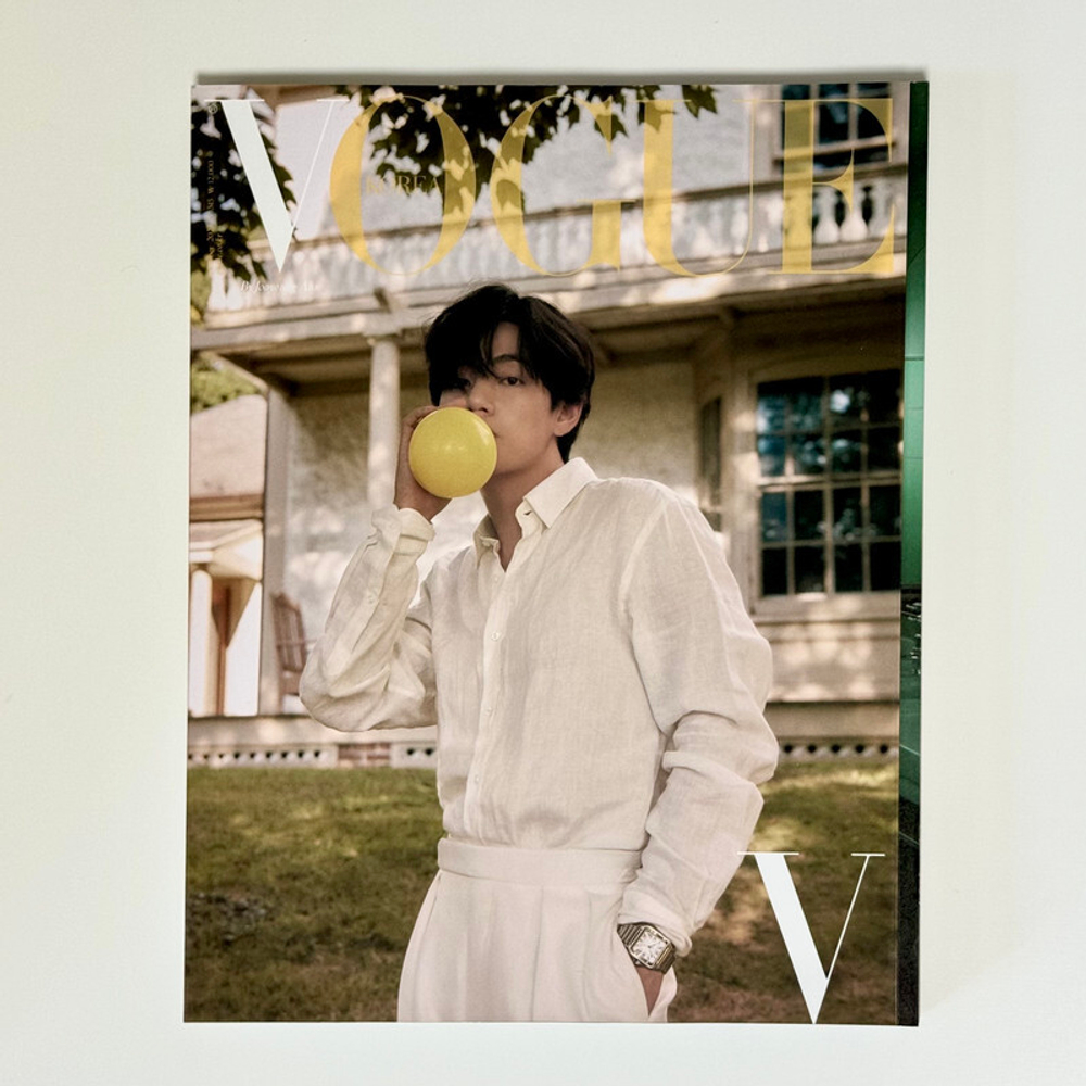 Журнал Vogue Korea 10/2022 (BTS V)