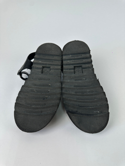 Сандалии Dr. Martens