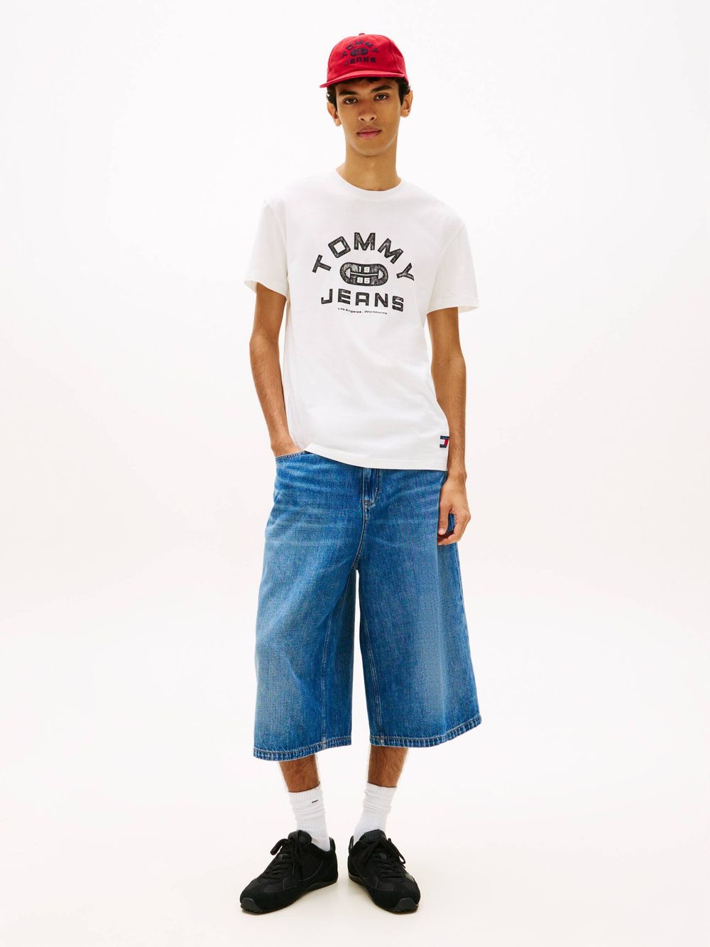 Футболка мужская TOMMY JEANS TJM REG TJ GYM SS TE