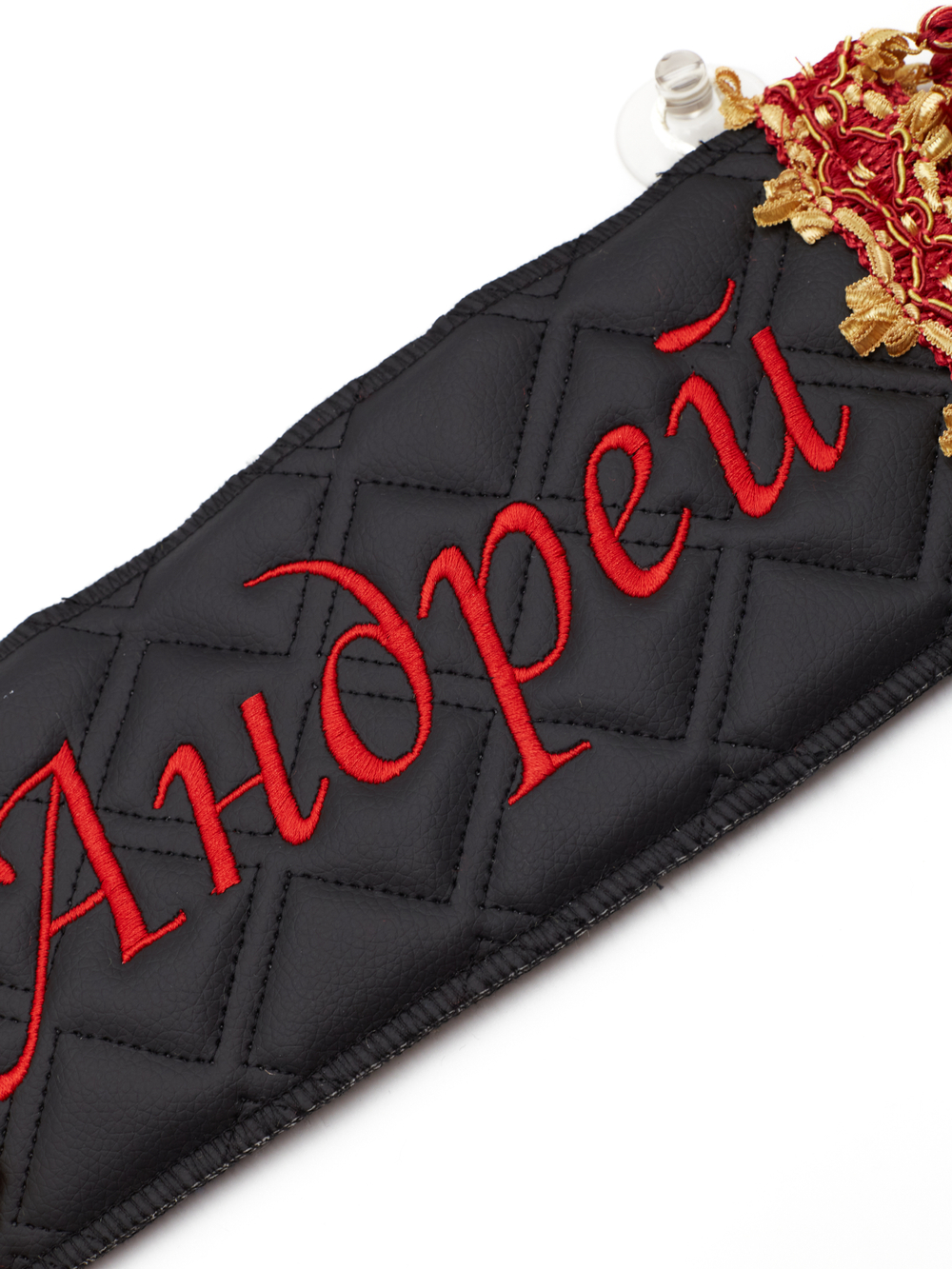 Карман Андрей (черный с красной вышивкой, экокожа)