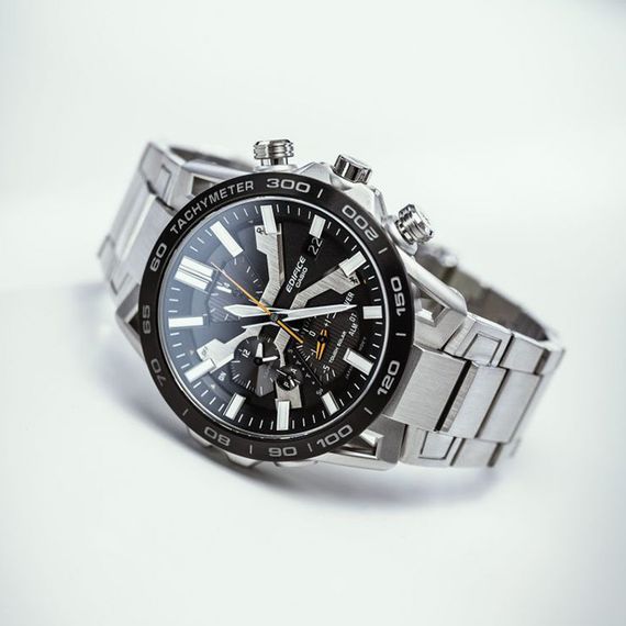 Мужские часы Casio Edifice EQB-2000DB-1A