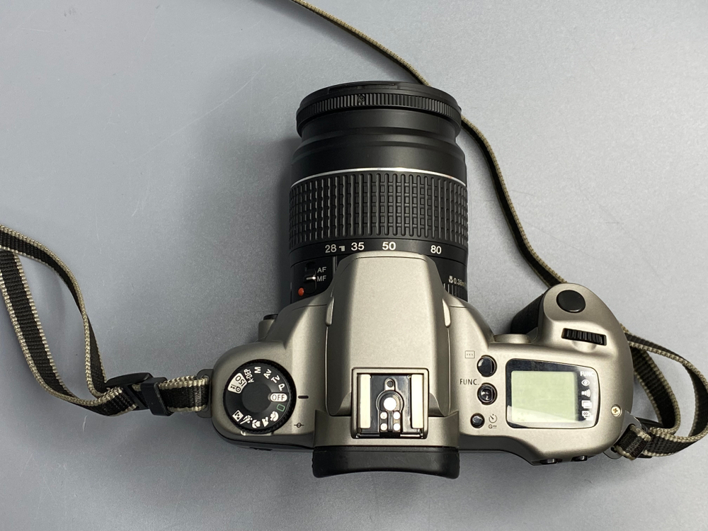 Сanon EOS 3000N Kit 28–80mm f/3.5–5.6 II