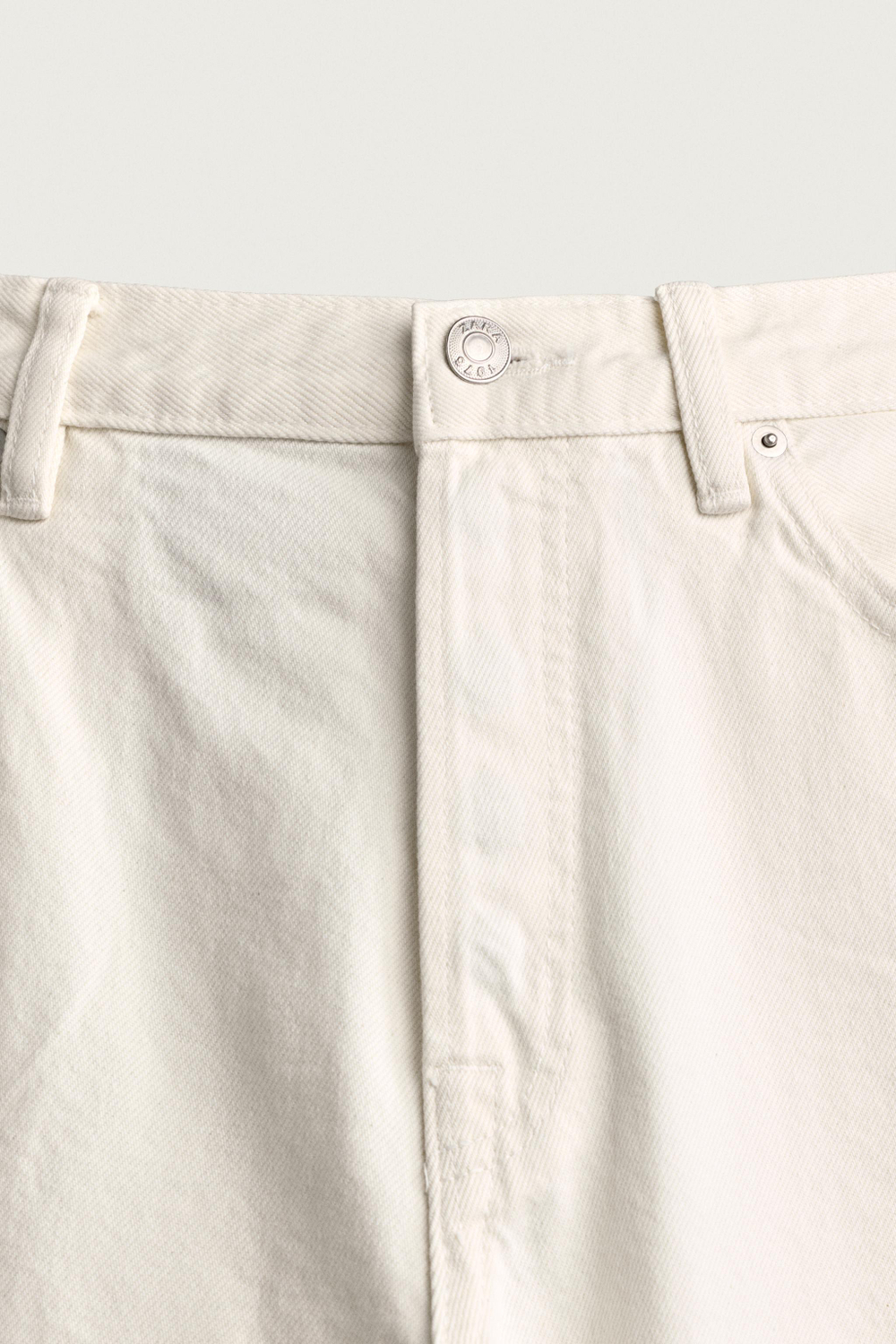 ДЖИНСЫ STRAIGHT FIT — ZARA · 0774/360