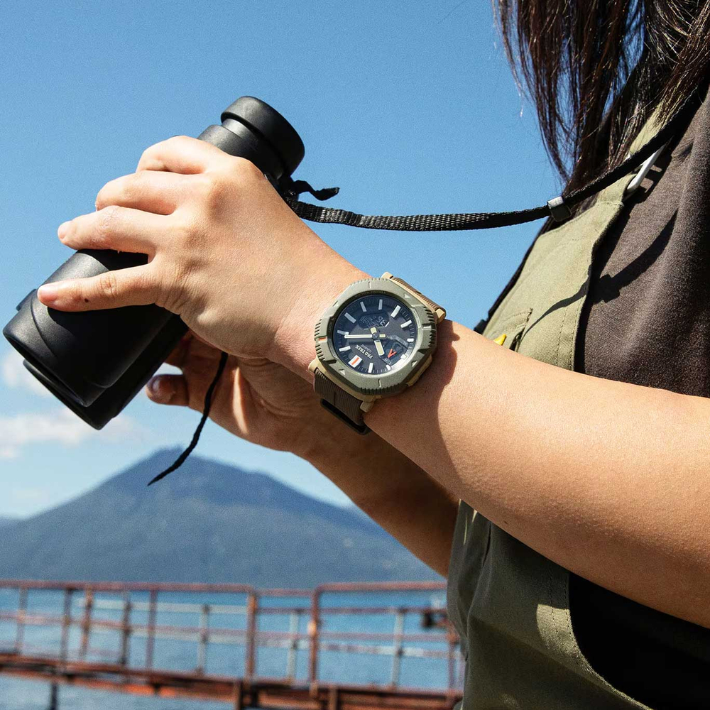 Часы Casio PRJ-B001-5