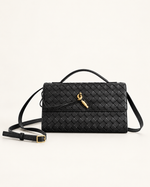 Bottega Veneta Andiamo Clutch, чёрная, основной ракурс