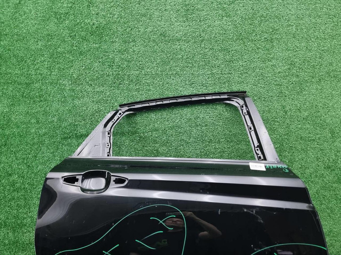 Дверь задняя правая Geely Tugella (2019-2024)