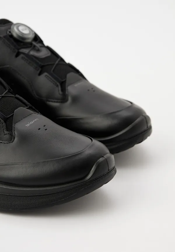 Кроссовки мужские ECCO BIOM 2.2 M