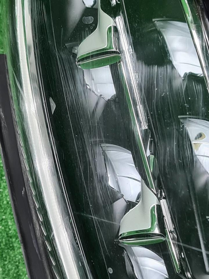 Фара левая Mercedes E W213 (2020-2023) LED