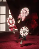 Ручное зеркало Flower Knows Hand Mirror Strawberry Cupid - Red Velvet