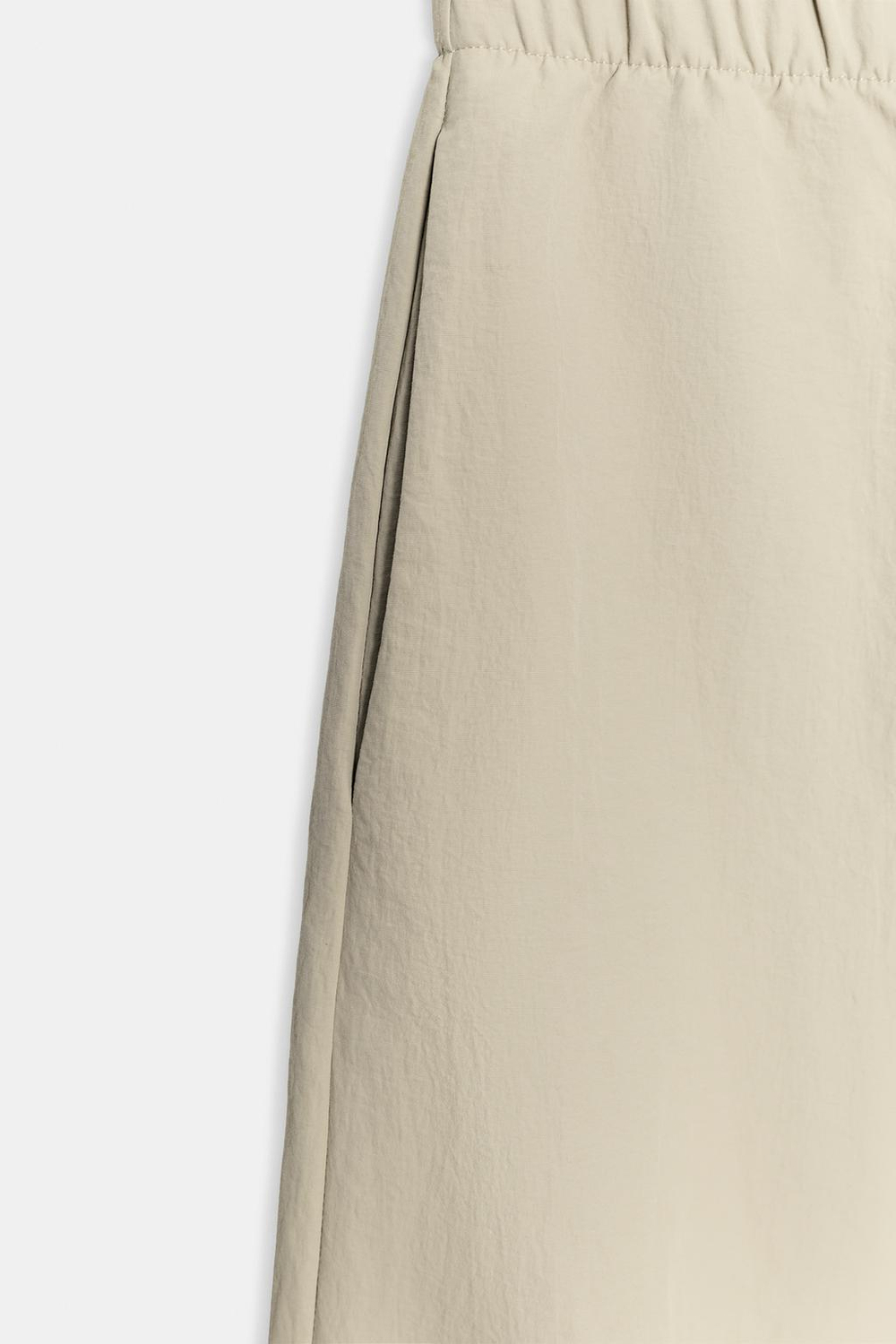 ZARA БРЮКИ ИЗ ТЕХНИЧЕСКОЙ ТКАНИ С ЭЛАСТИЧНЫМ ПОЯСОМ, ЦВЕТ ПРЯЖИ