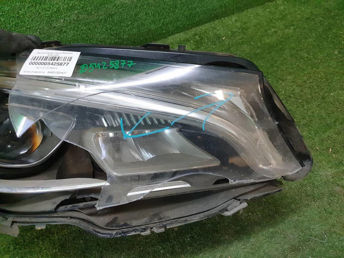 Битая Фара правая Mercedes CLA C117 (2016-2019) LED