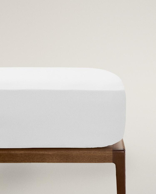 ZARA HOME НАТЯЖНАЯ ПРОСТЫНЯ ИЗ ХЛОПКА ПЕРКАЛЬ | ВЫСОТА 40 СМ (300 НИТЕЙ), БЕЛЫЙ