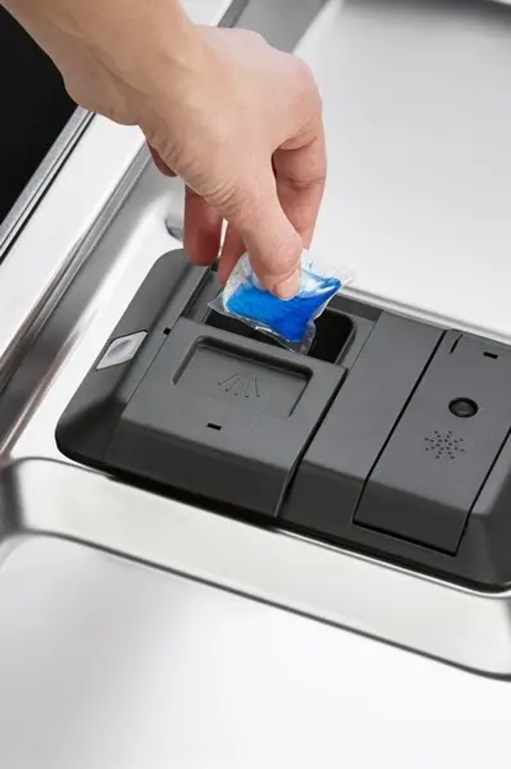 Встраиваемая посудомоечная машина Electrolux EMS47320L
