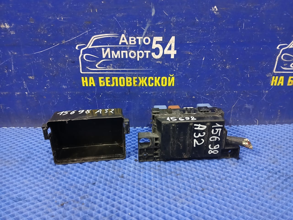 Блок предохранителей подкапотный NISSAN CEFIRO 1997-2000