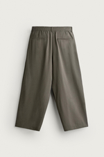 БРЮКИ RELAXED FIT СО СКЛАДКАМИ — ZARA · 0706/740