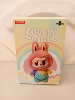 Коллекционная фигурка "Rainbow Labubu"