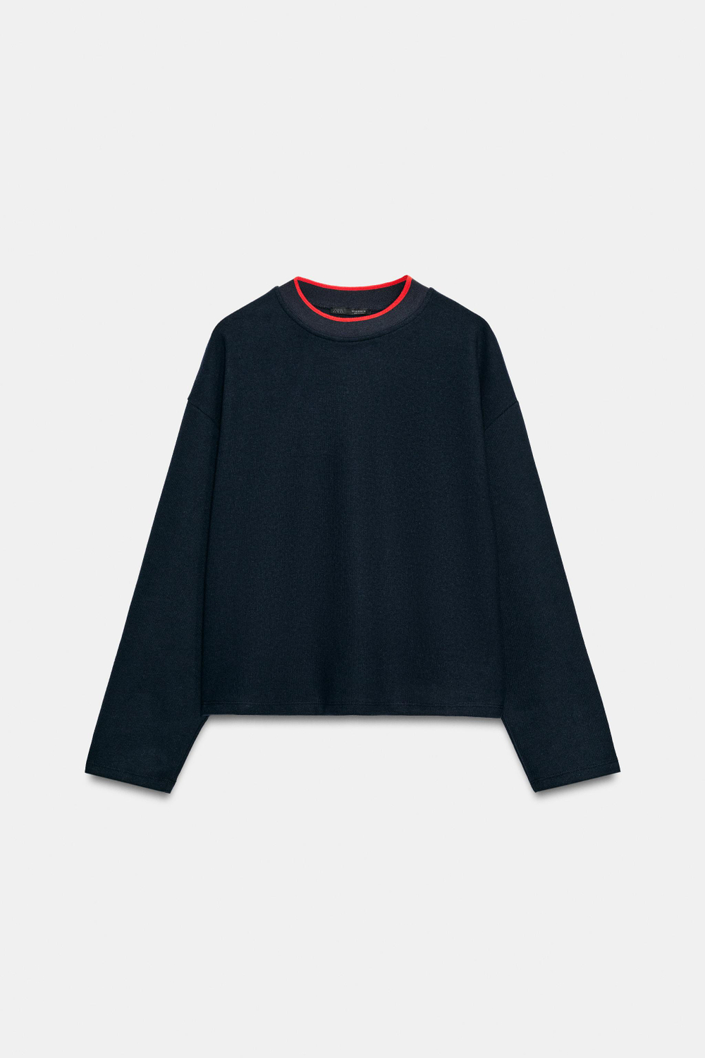 МЯГКАЯ ТОЛСТОВКА С КОНТРАСТНОЙ ПОЛОСКОЙ — ZARA