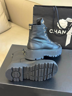 Ботинки Chanel