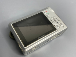 Lumix DMC-LS80