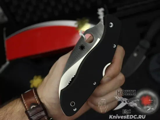Нож складной Spyderco Civilian C12GS c клинком из стали VG-10, рукоять G10