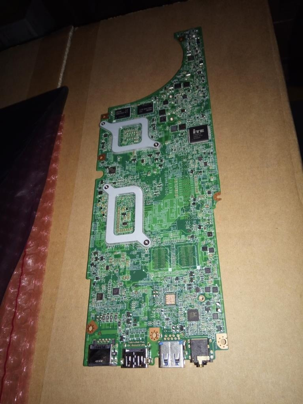 Материнская плата для ноутбука Lenovo U330p I5-4210U 17GUMA W/CPU VOL W8P (5B20G16350), оригинал