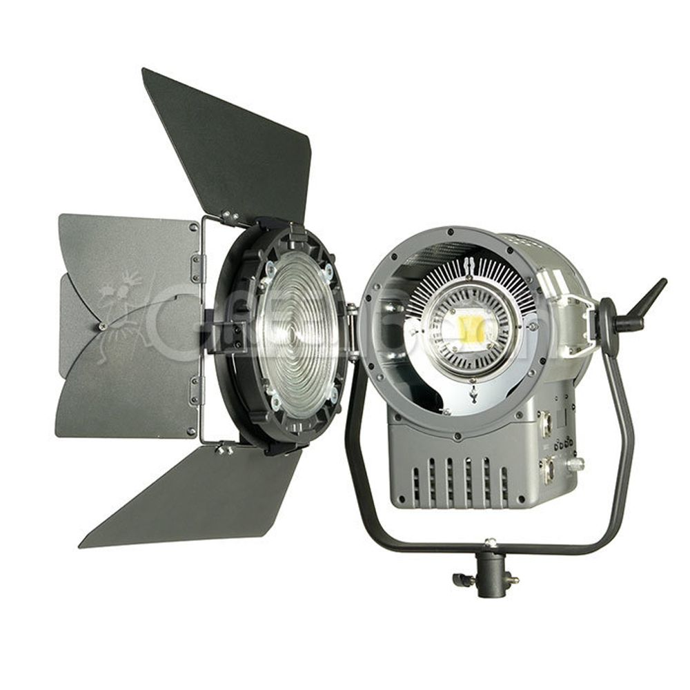 GreenBean Fresnel 150 LED X3 DMX