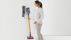 Беспроводной вертикальный пылесос Dyson V8 Absolute (SV10)