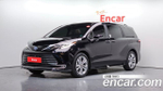 Toyota Sienna 2.5 Hybrid 2WD — 2023