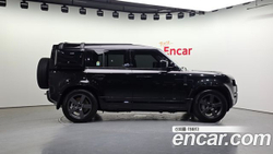 Land Rover Defender 110 D300 X-Dynamic HSE — 2026
