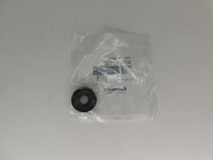 Сальник помпы Kawasaki Z1000 Ninja 1000 Versys 1000 ZX-6R 92049-0778