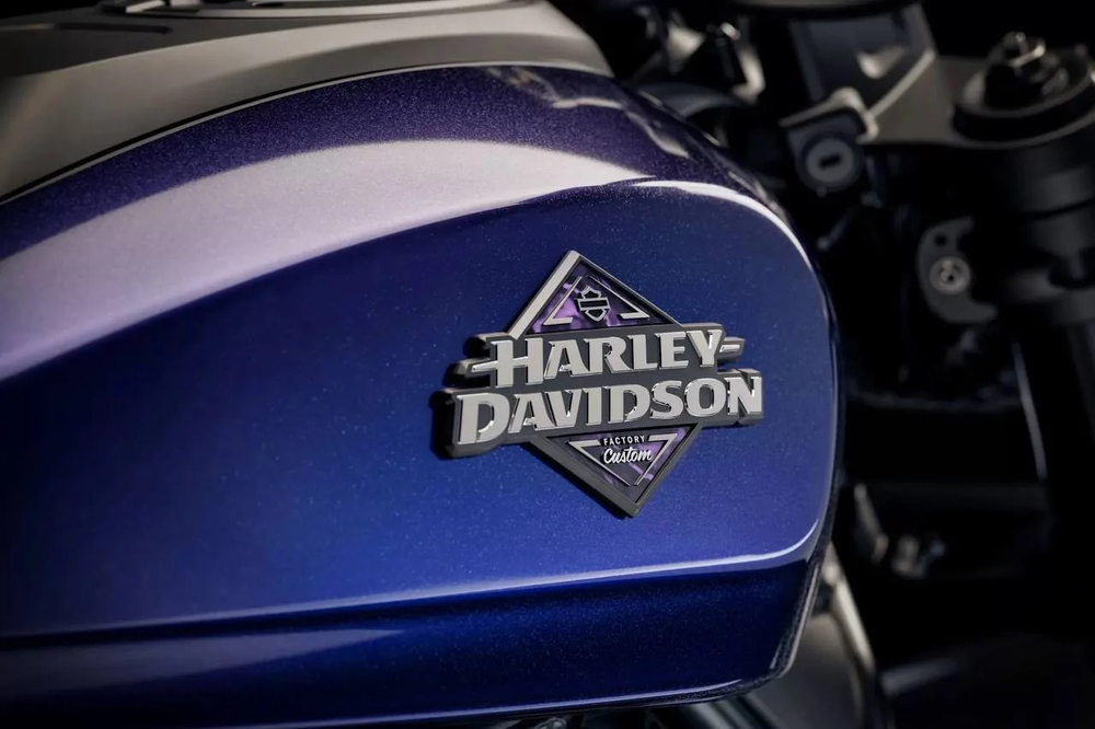  Harley-Davidson Sportster S Mystic Shift