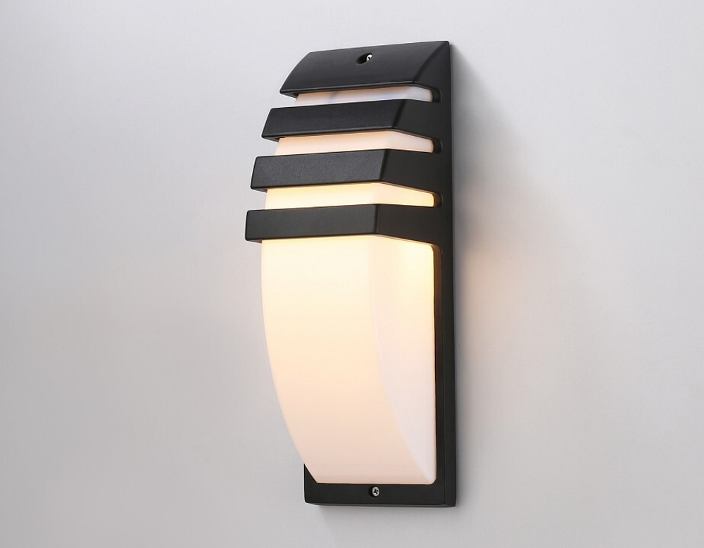 Накладной светильник Ambrella Light ST ST5202