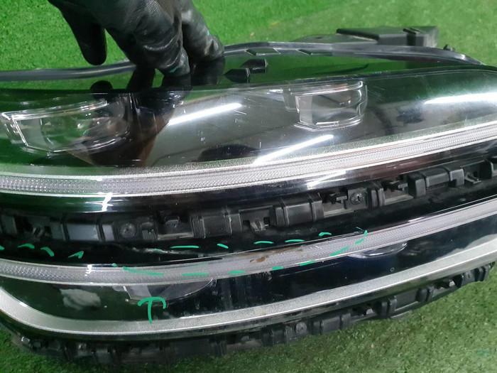 Фара правая Genesis GV70 (2020-н.в.) LED