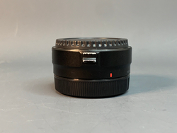 Canon EF-EOS R