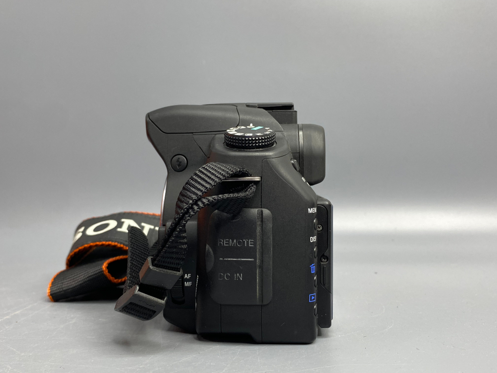 Sony A350 Kit 18-70mm
