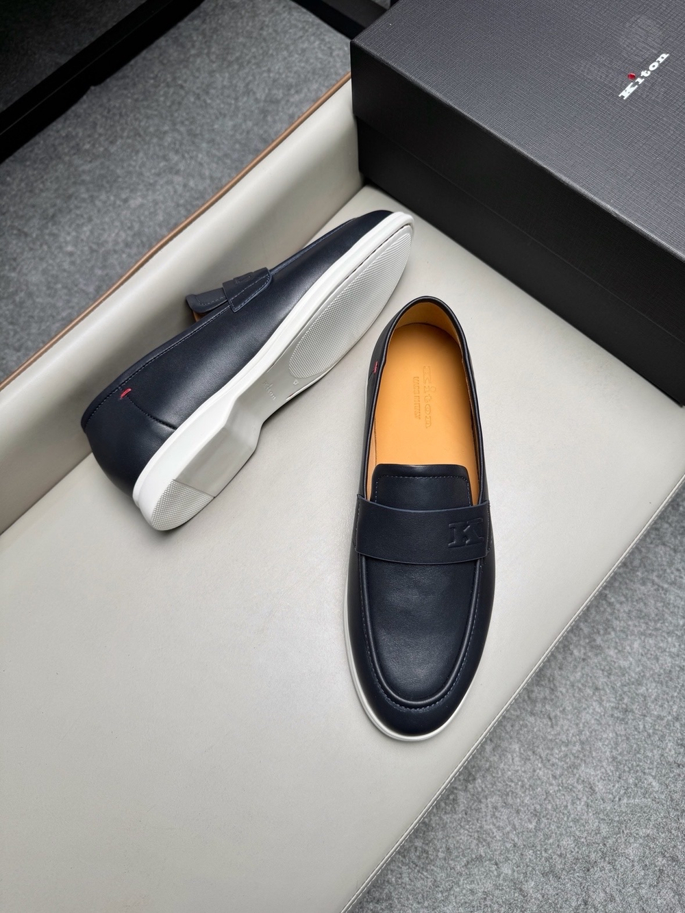 Лоферы Kiton