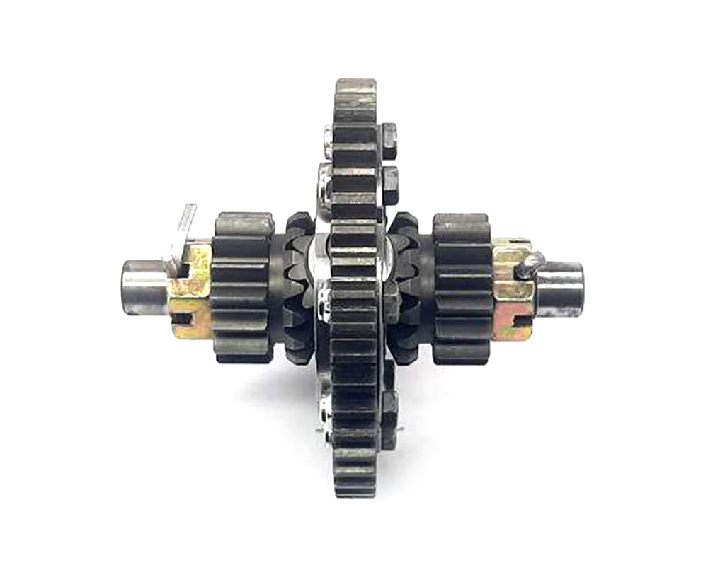 VM047-mototraktor-2
