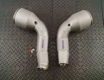 RedStar Exhaust Приемные трубы (Downpipes) спорт-кат HJS HD 143мм с термозащитой Audi RS6 (C8) / RS7 (C8)