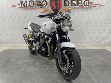 Yamaha XJR1300 , 2011