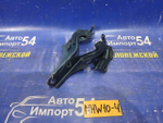 Петля капота левая TOYOTA PRIUS 1998