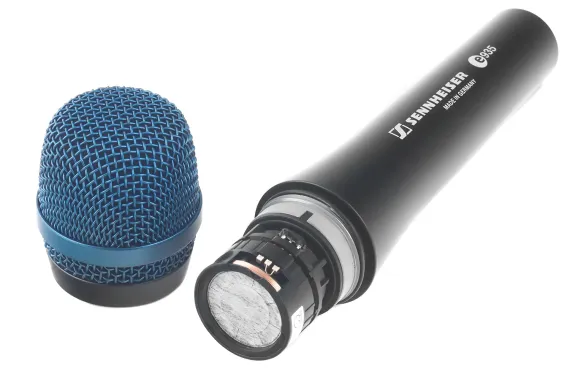 Sennheiser E935