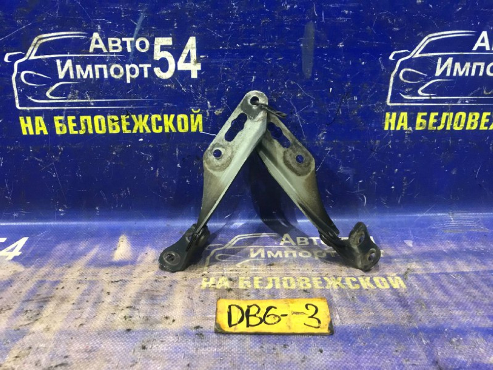 Петля капота левая Honda INTEGRA 2000